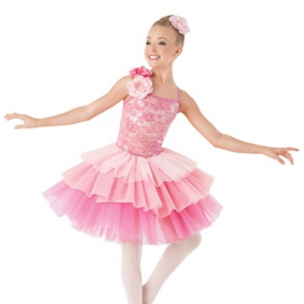 Weismann Dance Costume size IC “Waltz of the Flowers”